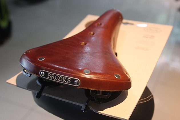 saddle2